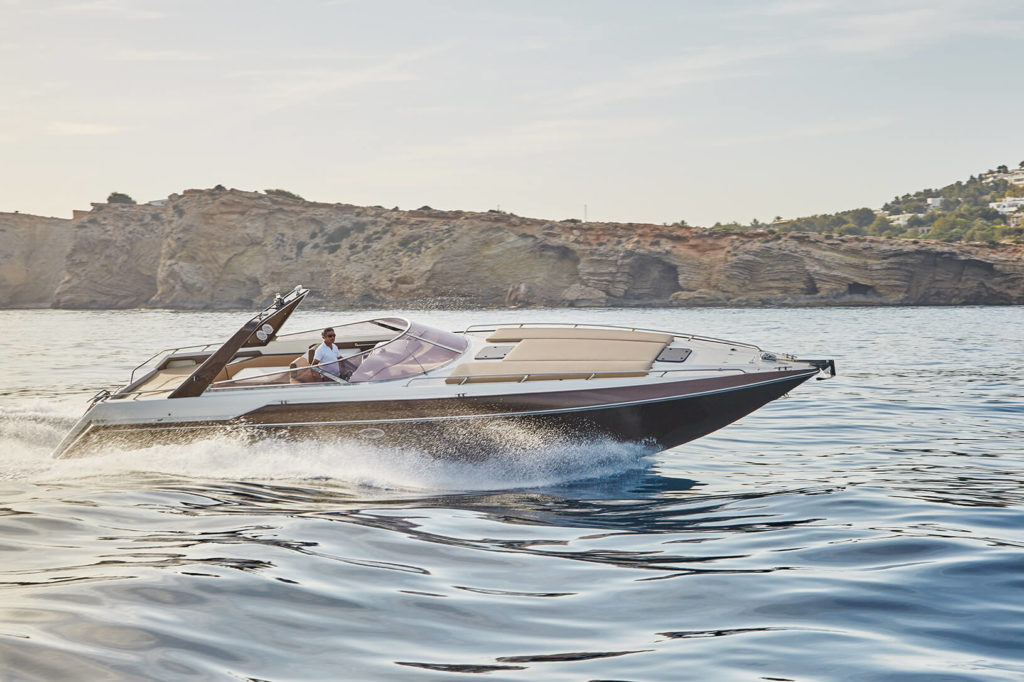 Glassy water under our Sunseeker Thunderhawk 43