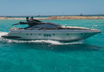 Azimut 86_yacht_rent_Ibiza
