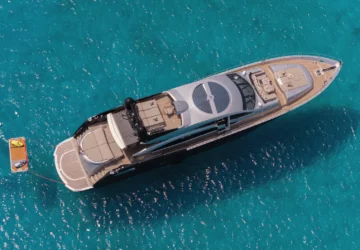 Predator 92 Nova Ibiza Boat Charter